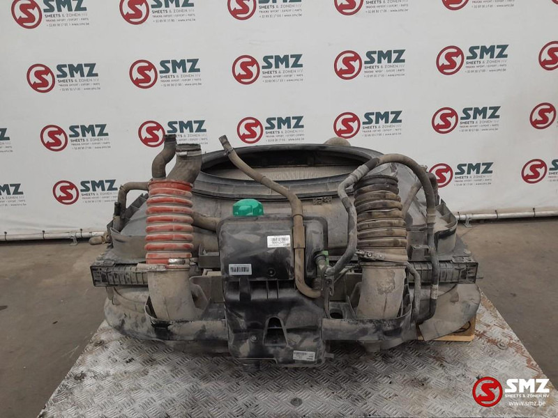 DAF Occ radiator + intercooler + expansievat DAF - Radiatore per Camion: foto 2 DAF Occ radiator + intercooler + expansievat DAF - Radiatore per Camion: foto 2