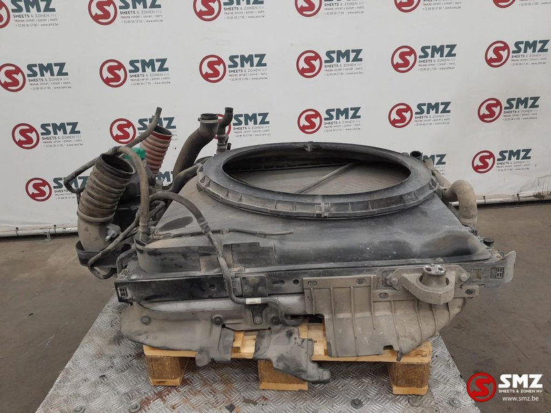 DAF Occ radiator + intercooler + expansievat DAF - Radiatore per Camion: foto 4 DAF Occ radiator + intercooler + expansievat DAF - Radiatore per Camion: foto 4
