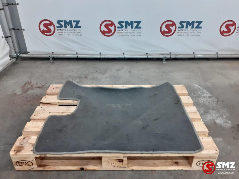 DAF Occ set van 3 interieurmatten DAF - Cabina e interni per Camion: foto 2 DAF Occ set van 3 interieurmatten DAF - Cabina e interni per Camion: foto 2