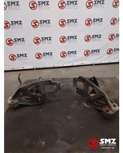 DAF Occ set voorste cabinebeugel links+rechts DAF CF85 - Sospensione della cabina per Camion: foto 2 DAF Occ set voorste cabinebeugel links+rechts DAF CF85 - Sospensione della cabina per Camion: foto 2