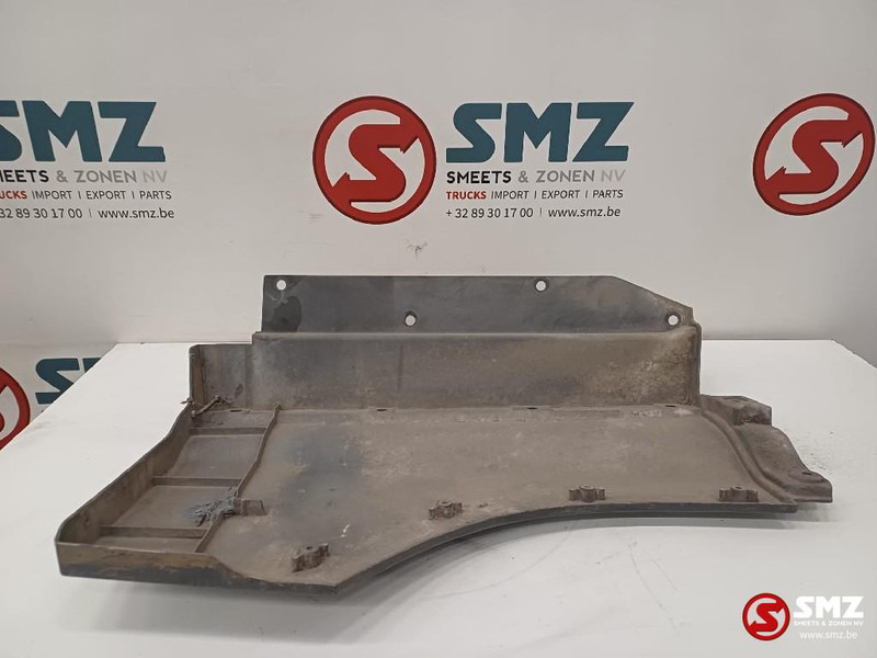 DAF Occ spatbordverlenging links DAF - Carrozzeria ed esterni per Camion: foto 2 DAF Occ spatbordverlenging links DAF - Carrozzeria ed esterni per Camion: foto 2