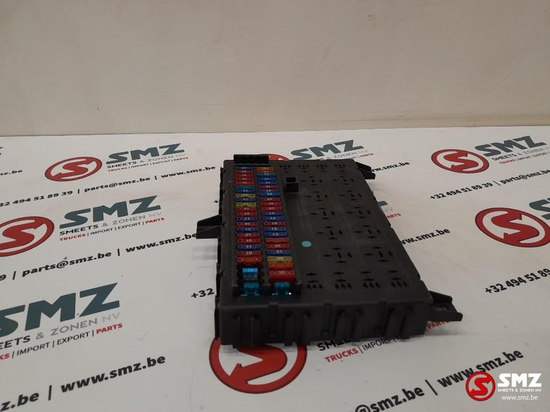 DAF Occ zekeringskast DAF - Sistema elettrico per Camion: foto 3 DAF Occ zekeringskast DAF - Sistema elettrico per Camion: foto 3