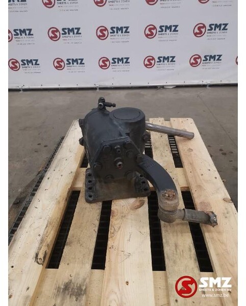 Iveco Occ Stuurhuis Iveco Stralis - Scatola dello sterzo per Camion: foto 2 Iveco Occ Stuurhuis Iveco Stralis - Scatola dello sterzo per Camion: foto 2