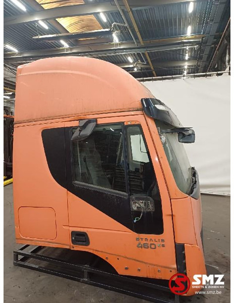 Iveco Occ cabine compleet Hi Way Stralis Iveco - Cabina e interni per Camion: foto 3 Iveco Occ cabine compleet Hi Way Stralis Iveco - Cabina e interni per Camion: foto 3