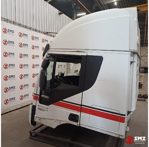 Iveco Occ cabine compleet Stralis Hi-Way Iveco - Cabina e interni per Camion: foto 3 Iveco Occ cabine compleet Stralis Hi-Way Iveco - Cabina e interni per Camion: foto 3