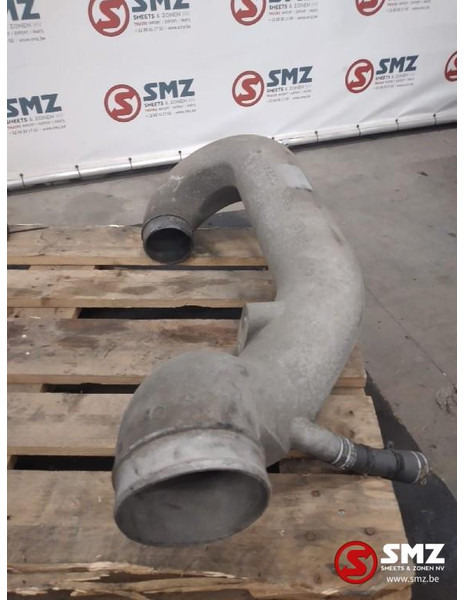 Iveco Occ inlaatspruitstuk Iveco - Motore e ricambi per Camion: foto 1 Iveco Occ inlaatspruitstuk Iveco - Motore e ricambi per Camion: foto 1