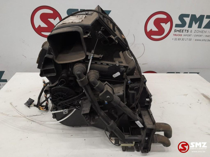 Iveco Occ kachelhuis Iveco - Riscaldamento/ Ventilazione per Camion: foto 4 Iveco Occ kachelhuis Iveco - Riscaldamento/ Ventilazione per Camion: foto 4