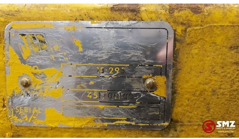 JCB Occ Aandrijfas JCB 18-295 - Assali e ricambi per Camion: foto 4 JCB Occ Aandrijfas JCB 18-295 - Assali e ricambi per Camion: foto 4