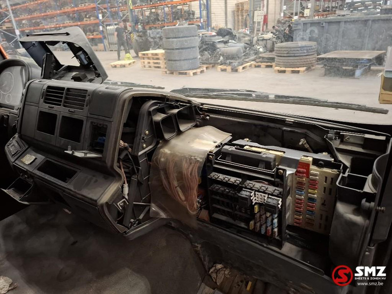 MAN Occ Cabine MAN TGA - Cabina e interni per Camion: foto 5 MAN Occ Cabine MAN TGA - Cabina e interni per Camion: foto 5