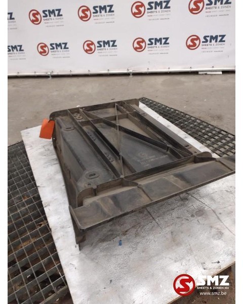 MAN Occ Opstapbak rechts MAN F90 - Gradino sottoscocca per Camion: foto 2 MAN Occ Opstapbak rechts MAN F90 - Gradino sottoscocca per Camion: foto 2