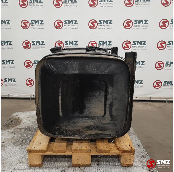 MAN Occ brandstoftank 300L MAN - Serbatoio carburante per Camion: foto 3 MAN Occ brandstoftank 300L MAN - Serbatoio carburante per Camion: foto 3