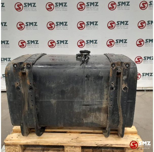 MAN Occ brandstoftank 300L MAN - Serbatoio carburante per Camion: foto 2 MAN Occ brandstoftank 300L MAN - Serbatoio carburante per Camion: foto 2