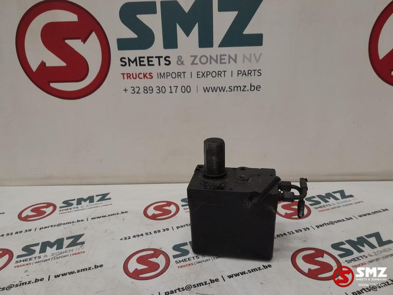 MAN Occ cabinekantelpomp MAN - Telaio per Camion: foto 1 MAN Occ cabinekantelpomp MAN - Telaio per Camion: foto 1