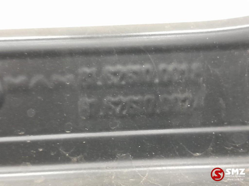 MAN Occ deurverlenging rechts MAN - Porta e ricambi per Camion: foto 3 MAN Occ deurverlenging rechts MAN - Porta e ricambi per Camion: foto 3