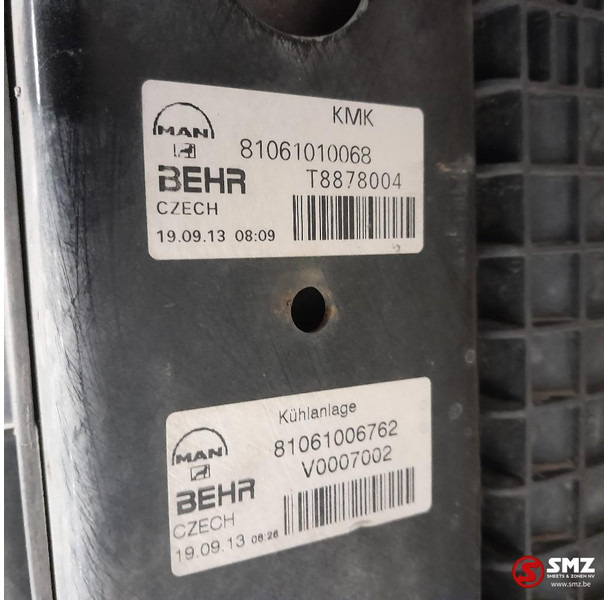 MAN Occ radiator D2066 MAN - Radiatore per Camion: foto 4 MAN Occ radiator D2066 MAN - Radiatore per Camion: foto 4