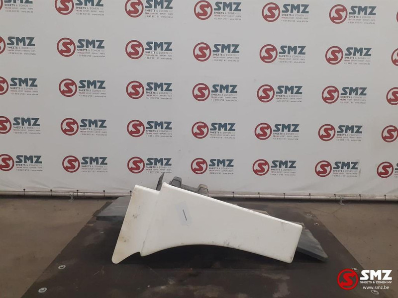 MAN Occ spatbord vooraan links + spatbordhouder MAN - Carrozzeria ed esterni per Camion: foto 1 MAN Occ spatbord vooraan links + spatbordhouder MAN - Carrozzeria ed esterni per Camion: foto 1