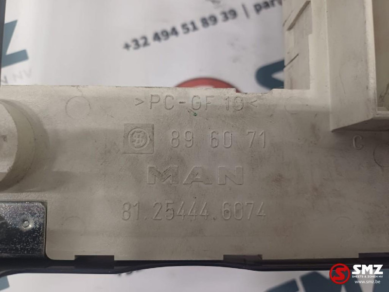 MAN Occ zekeringskast MAN - Sistema elettrico per Camion: foto 3 MAN Occ zekeringskast MAN - Sistema elettrico per Camion: foto 3