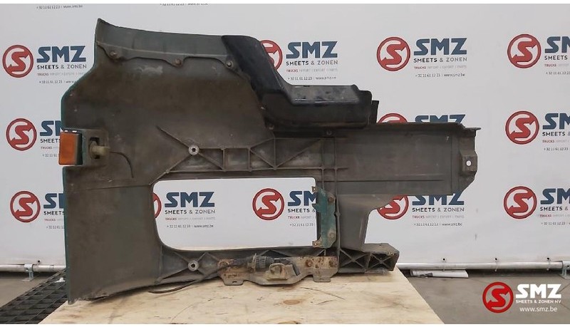 Mercedes-Benz Occ Bumperhoek links Mercedes Actros MP1 - Angolo paraurti per Camion: foto 2 Mercedes-Benz Occ Bumperhoek links Mercedes Actros MP1 - Angolo paraurti per Camion: foto 2