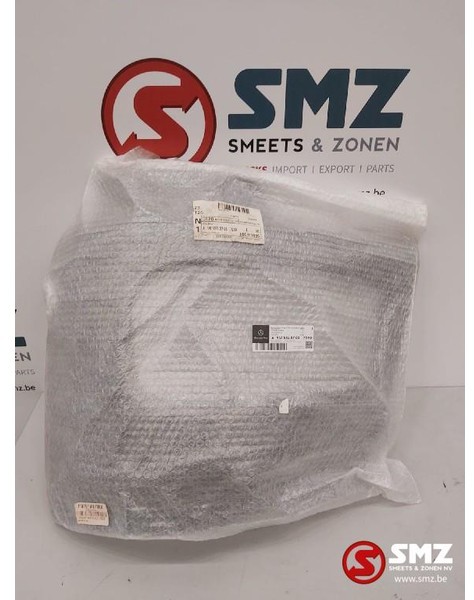 Mercedes-Benz Occ Bumperhoek rechts Mercdes Atego - Angolo paraurti per Camion: foto 2 Mercedes-Benz Occ Bumperhoek rechts Mercdes Atego - Angolo paraurti per Camion: foto 2