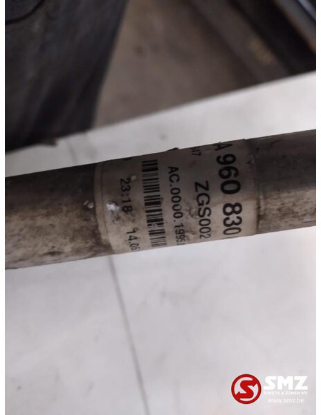 Mercedes-Benz Occ aircoleiding Mercedes Actros MP4 A9608308917 - Sistema di raffreddamento per Camion: foto 5 Mercedes-Benz Occ aircoleiding Mercedes Actros MP4 A9608308917 - Sistema di raffreddamento per Camion: foto 5