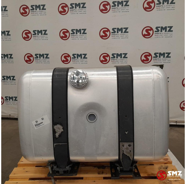Mercedes-Benz Occ brandstoftank 390L Mercedes - Serbatoio carburante per Camion: foto 1 Mercedes-Benz Occ brandstoftank 390L Mercedes - Serbatoio carburante per Camion: foto 1