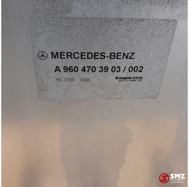 Serbatoio carburante per Camion Mercedes-Benz Occ brandstoftank 630L + brandstofniveausensor Mer: foto 7
