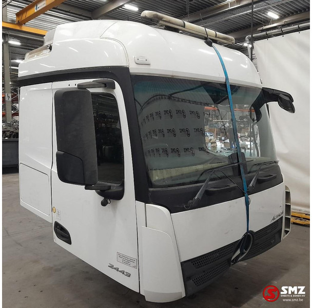 Mercedes-Benz Occ cabine RHD Mercedes - Cabina e interni per Camion: foto 3 Mercedes-Benz Occ cabine RHD Mercedes - Cabina e interni per Camion: foto 3