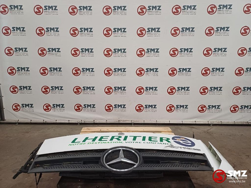 Mercedes-Benz Occ grille Mercedes - Griglia radiatore per Camion: foto 1 Mercedes-Benz Occ grille Mercedes - Griglia radiatore per Camion: foto 1