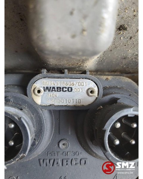 Mercedes-Benz Occ pedaalplaat compleet Actros 1841 - Pedale per Camion: foto 3 Mercedes-Benz Occ pedaalplaat compleet Actros 1841 - Pedale per Camion: foto 3