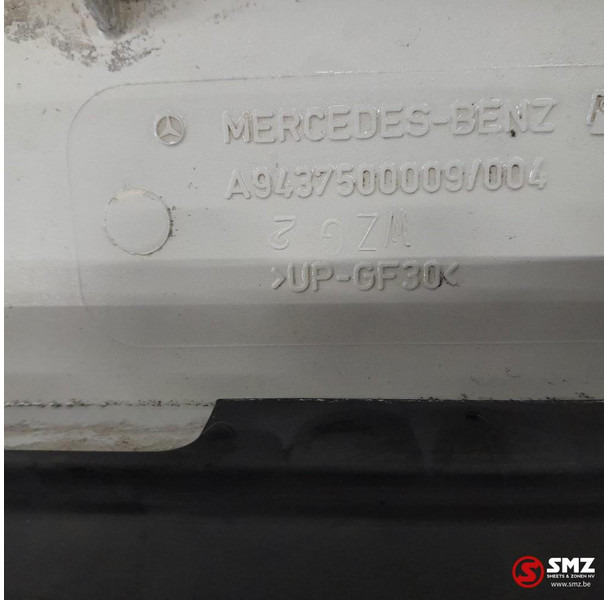 Mercedes-Benz Occ radiatorgrille Mercedes - Griglia radiatore per Camion: foto 3 Mercedes-Benz Occ radiatorgrille Mercedes - Griglia radiatore per Camion: foto 3