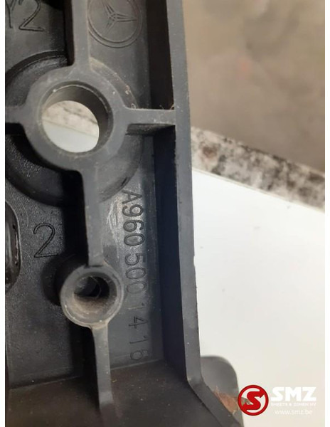 Mercedes-Benz Occ radiatorgrille Mercedes - Griglia radiatore per Camion: foto 5 Mercedes-Benz Occ radiatorgrille Mercedes - Griglia radiatore per Camion: foto 5