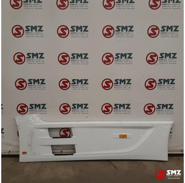 Mercedes-Benz Occ side skirt links Mercedes - Telaio per Camion: foto 1 Mercedes-Benz Occ side skirt links Mercedes - Telaio per Camion: foto 1
