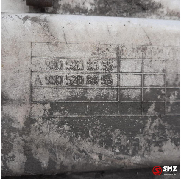 Mercedes-Benz Occ side skirt links Mercedes - Telaio per Camion: foto 3 Mercedes-Benz Occ side skirt links Mercedes - Telaio per Camion: foto 3