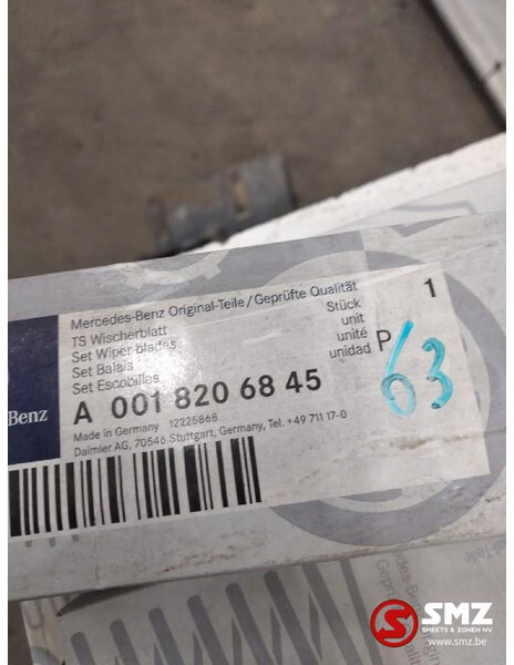 Mercedes-Benz Set ruitenwissers mercedes axor atego a0018206845 - Tergicristallo per Camion: foto 2 Mercedes-Benz Set ruitenwissers mercedes axor atego a0018206845 - Tergicristallo per Camion: foto 2
