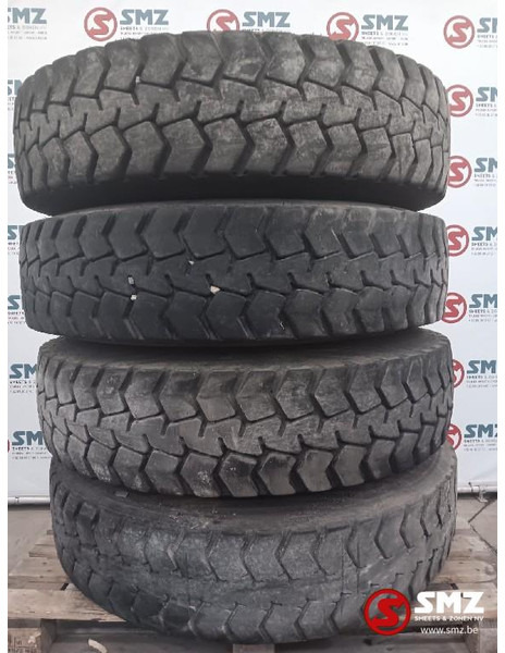 Michelin Occ vrachtwagenband Michelin 12R22.5 - Pneumatico per Camion: foto 1 Michelin Occ vrachtwagenband Michelin 12R22.5 - Pneumatico per Camion: foto 1