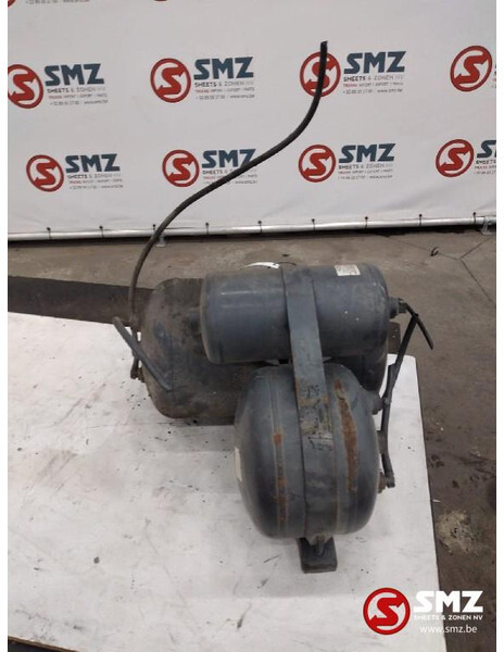 Mercedes-Benz Occ set luchtketels 4L 7.5L 25L 15.5Bar Mercedes A - Ricambi per Camion: foto 3 Mercedes-Benz Occ set luchtketels 4L 7.5L 25L 15.5Bar Mercedes A - Ricambi per Camion: foto 3
