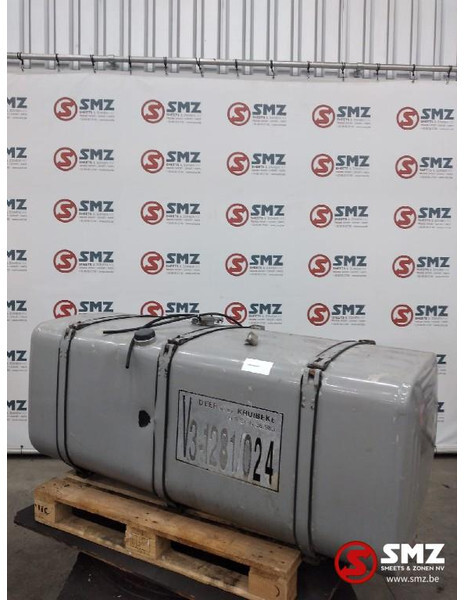 Scania Occ brandstoftank 700L Scania - Serbatoio carburante per Camion: foto 1 Scania Occ brandstoftank 700L Scania - Serbatoio carburante per Camion: foto 1