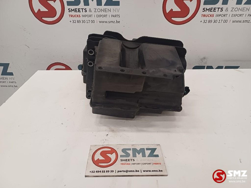 Scania Occ ruitenwissersproeierreservoir Scania - Tergicristallo per Camion: foto 5 Scania Occ ruitenwissersproeierreservoir Scania - Tergicristallo per Camion: foto 5