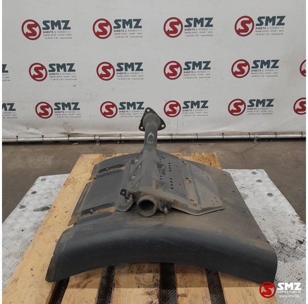 Scania Occ spatbord achteraan links vooraan rechts Scania - Carrozzeria ed esterni per Camion: foto 3 Scania Occ spatbord achteraan links vooraan rechts Scania - Carrozzeria ed esterni per Camion: foto 3