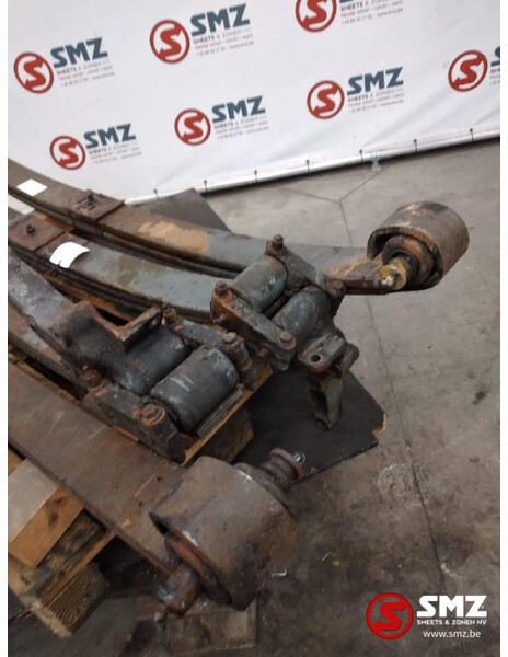 Volvo Occ set bladveren eerste en tweede vooras Volvo - Sospensione a balestra per Camion: foto 2 Volvo Occ set bladveren eerste en tweede vooras Volvo - Sospensione a balestra per Camion: foto 2