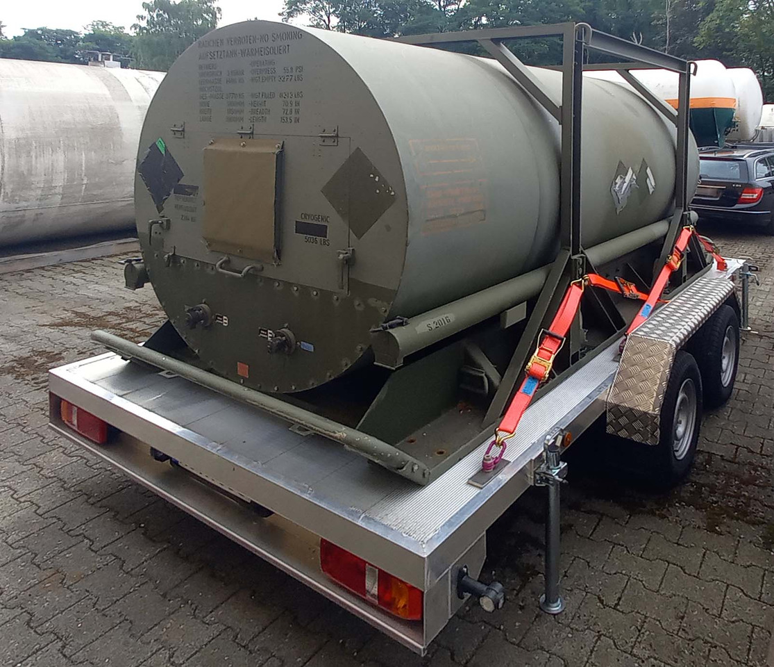 CRYOBASE Gas tank cryogenic trailer used for nitrogen, oxygen, argon - Rimorchio cisterna: foto 4 CRYOBASE Gas tank cryogenic trailer used for nitrogen, oxygen, argon - Rimorchio cisterna: foto 4