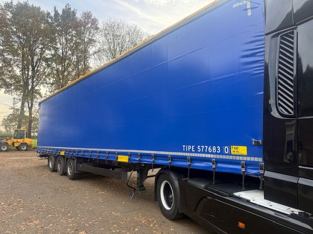 Schmitz Cargobull Mega Hefdak - Semirimorchio centinato: foto 3 Schmitz Cargobull Mega Hefdak - Semirimorchio centinato: foto 3