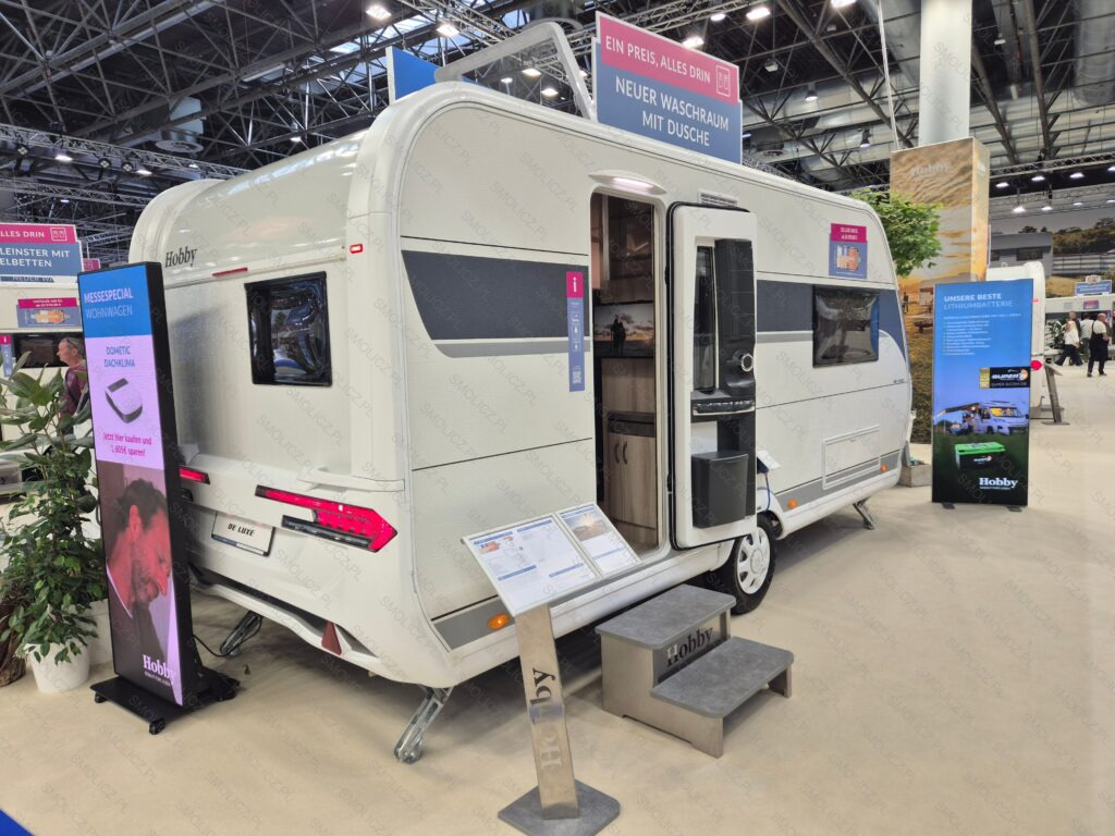 DE LUXE 460 SL - Caravan: foto 1 DE LUXE 460 SL - Caravan: foto 1