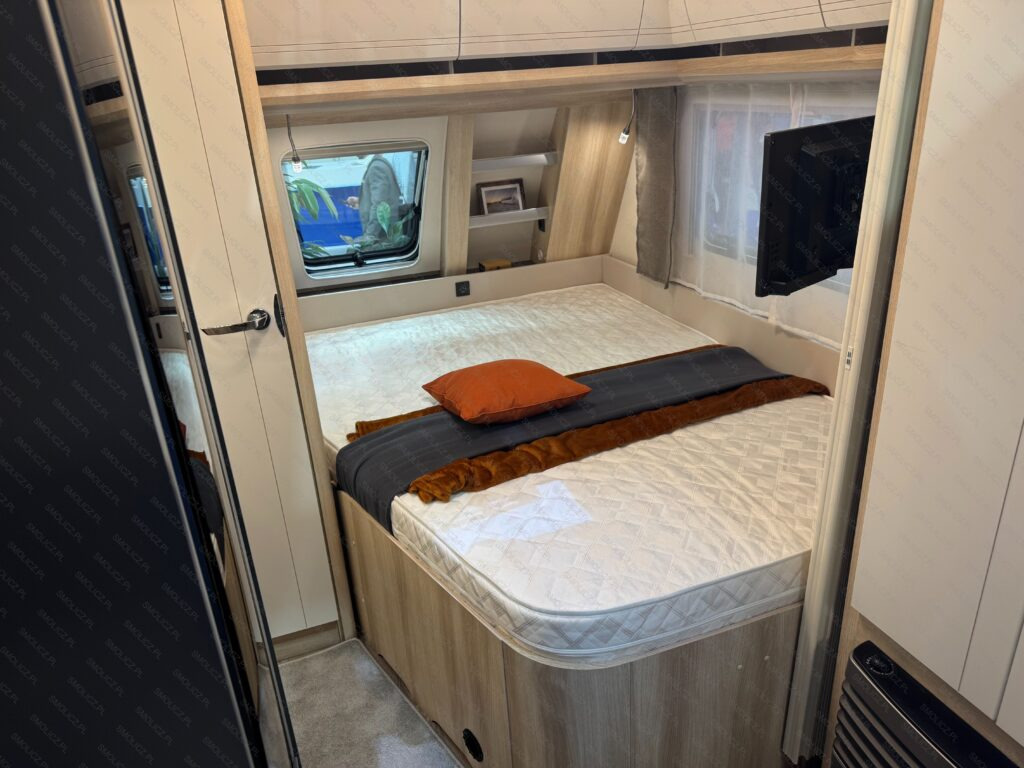 DE LUXE 460 UFe - Caravan: foto 4 DE LUXE 460 UFe - Caravan: foto 4