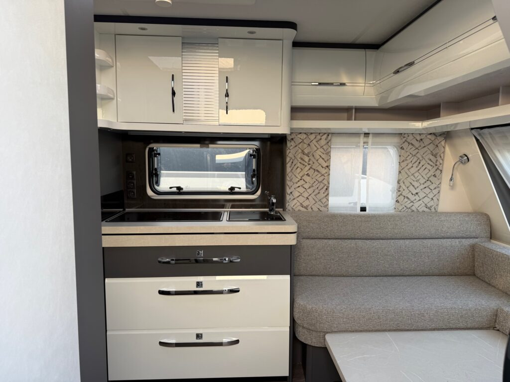 HOBBY EXCELLENT 495 WFB 2025 - Caravan: foto 5 HOBBY EXCELLENT 495 WFB 2025 - Caravan: foto 5