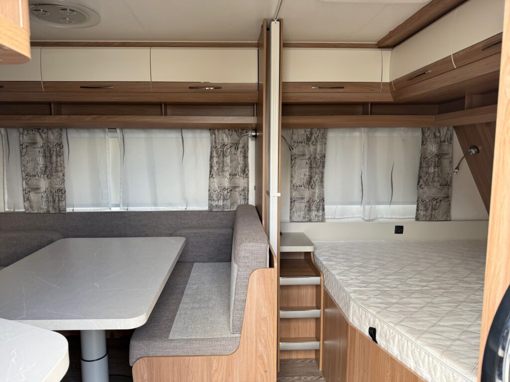 Hobby 545 KMF DE LUXE 2021 - Caravan: foto 5 Hobby 545 KMF DE LUXE 2021 - Caravan: foto 5