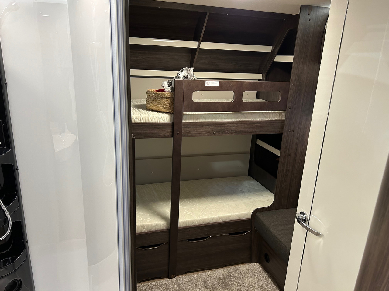 Hobby PRESTIGE 720 KWFU - Caravan: foto 3 Hobby PRESTIGE 720 KWFU - Caravan: foto 3