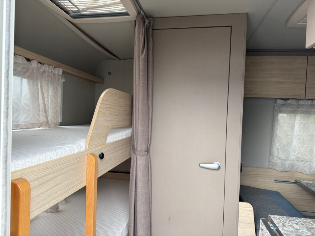 Weinsberg CaraCito 470 QDK 2024 - Caravan: foto 5 Weinsberg CaraCito 470 QDK 2024 - Caravan: foto 5