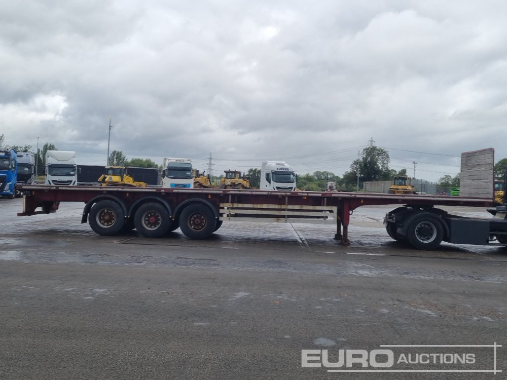 2002 General Trailers PJDSF3 - Semirimorchio cassonato/ Pianale: foto 4 2002 General Trailers PJDSF3 - Semirimorchio cassonato/ Pianale: foto 4