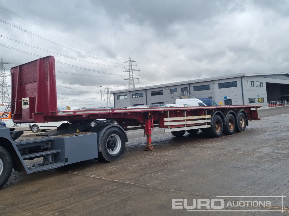 2002 General Trailers PJDSF3 - Semirimorchio cassonato/ Pianale: foto 1 2002 General Trailers PJDSF3 - Semirimorchio cassonato/ Pianale: foto 1